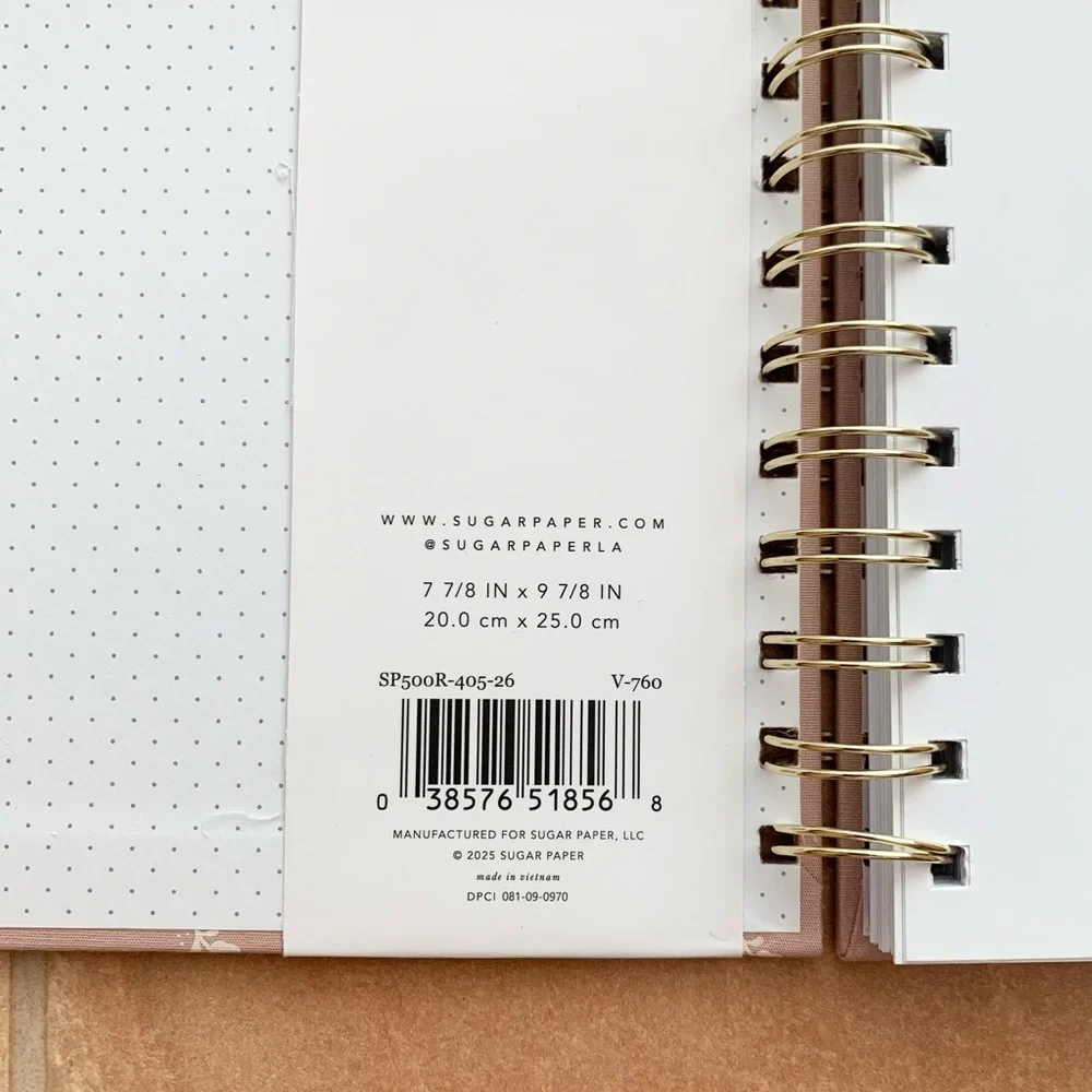 NWT Sugar Paper Pink & White Spiral Floral Weekly Monthly Agenda Planner 2026